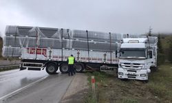 Samsun’da kaygan yol kazaya neden oldu!