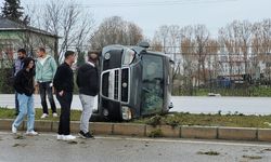 Samsun'da korkutan kaza: Araçta sıkıştı!
