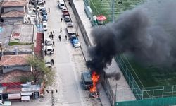 Samsun'da park halindeki minibüs alev aldı! Yangının nedeni şaşırttı