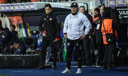 Samsunspor Yardımcı Antrenörü Hahn’dan taraftara özür: “Bu oyun kabul edilemez”