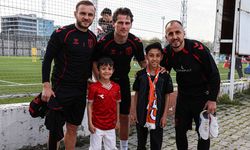 Samsunspor’dan minik taraftara anlamlı jest!