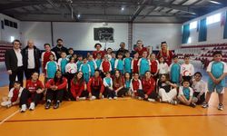 Zorlu Koleji'nden Kavak'ta miniklere sürpriz!