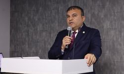 SİMDER'de Sezgin Aydın güven tazeledi!