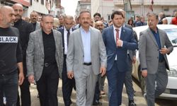 Anahtar Parti Genel Başkanı Yavuz Ağıralioğlu, selin vurduğu Havza'yı ziyaret etti