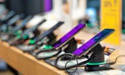 Akıllı telefon fiyatlarına dev zam yolda!