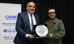 Oytun Erbaş Samsun’da sevenleriyle buluştu