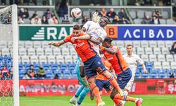 Rövanş zamanı: Samsunspor İstanbul’da sahaya çıkıyor! Rakip Başakşehir FK