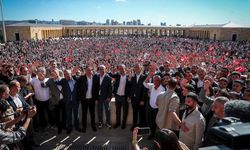Özgür Özel'in yanında saf tutan milletvekilleri belli oldu