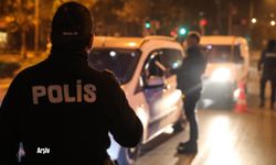 Samsun’da durdurulan kamyonette binlercesi bulundu!
