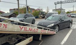 Samsun’da kavşakta kaza: Araçlar birbirine girdi!