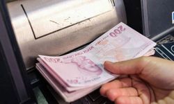Tarihler belli oldu! Emeklilerin hesabına bu ay iki ödeme birden yatacak