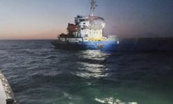 Karadeniz'de Türk gemisi vuruldu! Yaralılar var