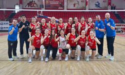 Samsunspor Yıldız Kızlar Karadeniz ikincisi oldu!
