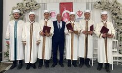Ayvacık’ta genç hafızlar ödüllendirildi! Başkan Erdal Avcı’dan başarı mesajı
