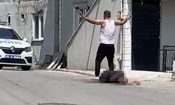 5 çocuk annesi kadını sokakta defalarca bıçakladı