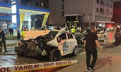 Samsun'da feci kaza! 3 araç birbirine girdi