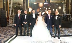 Samsun'da görkemli düğünle mutluluğa 'evet' dediler