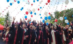 OMÜ'de mezuniyet coşkusu: 197 öğrenci diplomalarına kavuştu