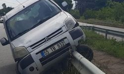 Bafra’da bariyerler faciayı önledi! 4 yaralı