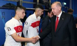 Cumhurbaşkanı Erdoğan’dan A Milli Takım’a moral telefonu