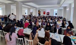 Havza'da cemevinde aşure ve lokma ikramı