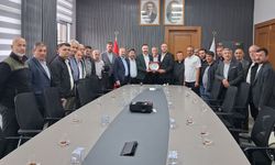 Havza'da muhtarlardan Kaymakam Mustafa Ayvat'a veda