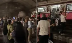 İstanbul'da metro raydan çıktı! Yaralılar var