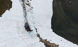 Karadeniz'de haziran ayında kar mesaisi!