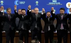 Üç belediye başkanı resmen AK Parti'de