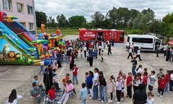 Samsun Büyükşehir, 17 ilçede çocukların yüzünü güldürdü