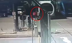 Samsun'da bir anlık manevra kazayla bitti! Tramvayla çarpıştı