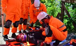 Samsun'da deprem provası! Gerçeğini aratmayan tatbikat