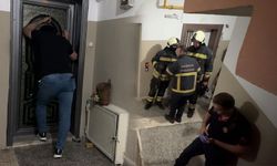 Samsun'da korku dolu anlar! Evini yakıp kendini içeri kilitledi