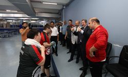 Vali Orhan Tavlı'dan Samsunlu özel milli sporculara destek