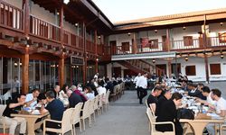 Vezirköprü Adliyesi'nde tayini çıkan hâkim ve savcılara veda