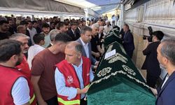 3 kardeşe acı veda! Cenazede tüm şehir yasa boğuldu
