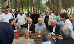 MHP'li İlyas Topsakal Kavak'ta vatandaşlarla buluştu