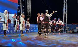 Samsun'da halk oyunları festivali coşkusu sürüyor!