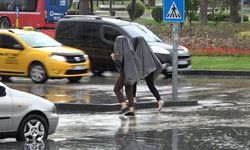 Samsun'a gök gürültülü sağanak uyarısı! Günlerce sürecek