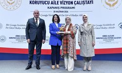 Samsun'un koruyucu aile başarısı ödülle taçlandı