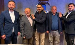 Vezirköprü'de iki meclis üyesi AK Parti'ye geçti