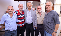 Başkan İhsan Kurnaz’dan Saathane’de esnaf ziyareti