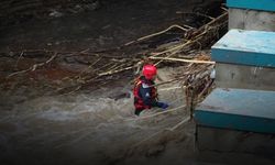 Karadeniz'de sel kabusu bitmiyor! 2 kişi daha kayıp