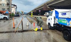 Canik'te sağanak yağışa karşı mazgal temizliği