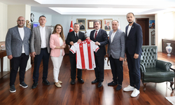 Samsunspor’dan Vali Tavlı’ya ziyaret