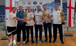 İlkadımlı tekvandocular Batum'dan 11 madalyayla döndü