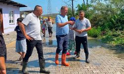 Tekkeköy'de sağanak mesaisi! Başkan Mustafa Candal çalışmaları yerinde inceledi