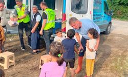 Tekkeköy'de yağıştan etkilenen mevsimlik işçilere destek