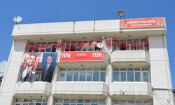 Yeni Parti Havza’da kurucu başkan Şener Geçit oldu