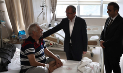 Ak Partili Orhan Kırcalı’dan Samsun'da hastalara moral ziyareti